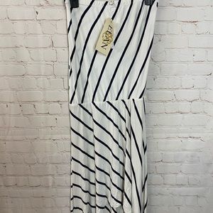 Elan Strapless Dress size Large- NWT